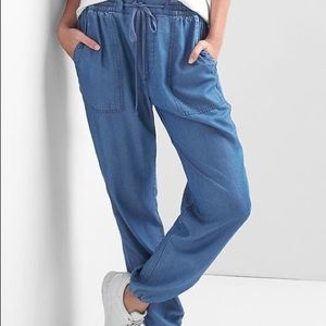 Gap Utility Jogger